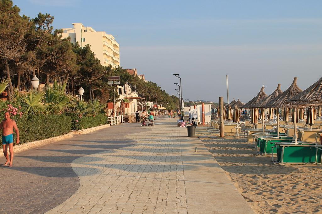 Aldom Apartments Durrës Exterior foto